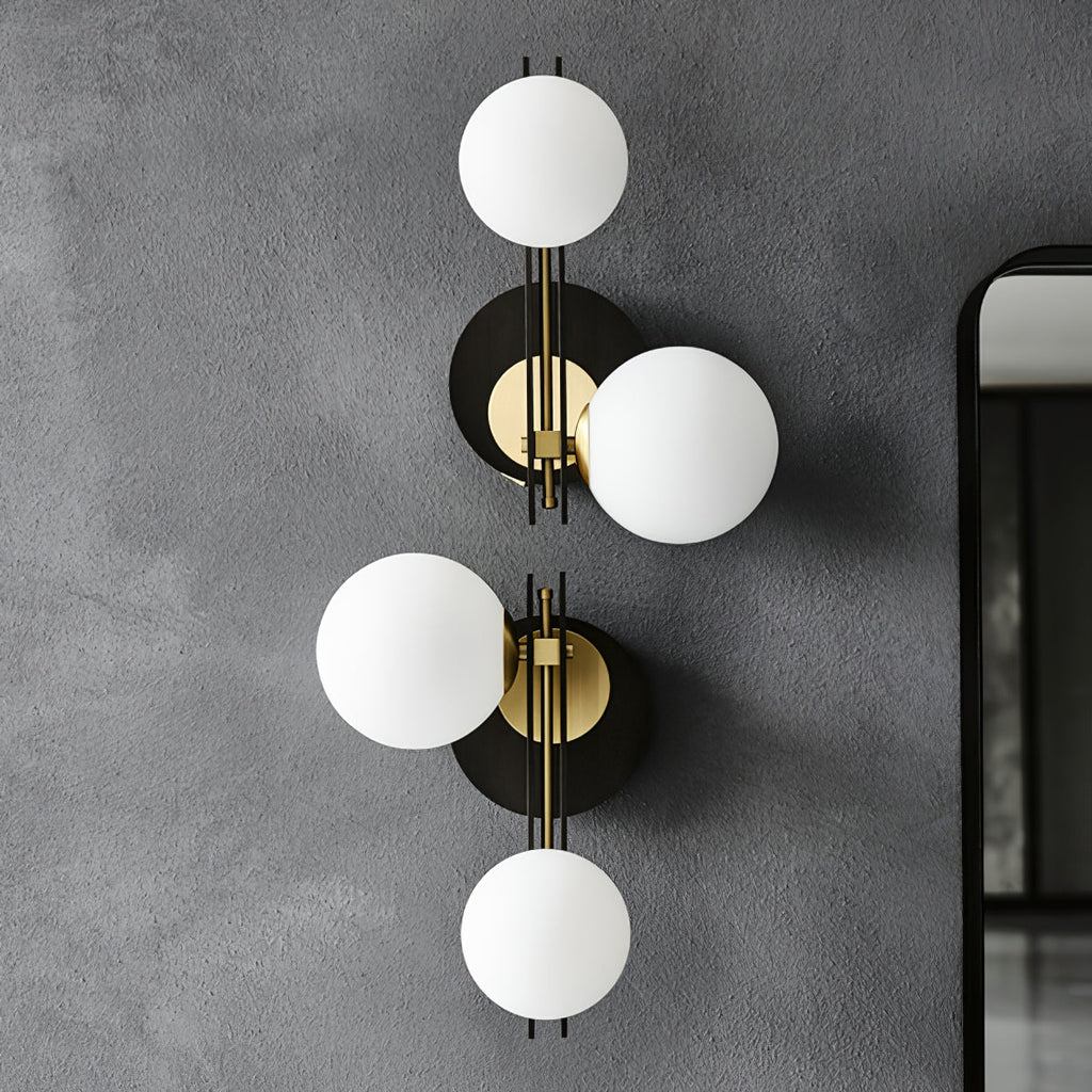 Planeta Wall Light