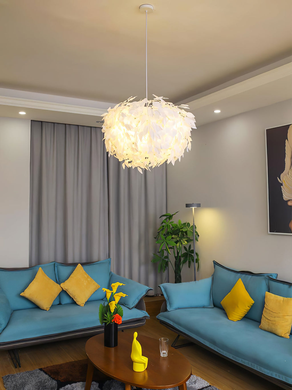 Plastic Leaves Pendant Lamp