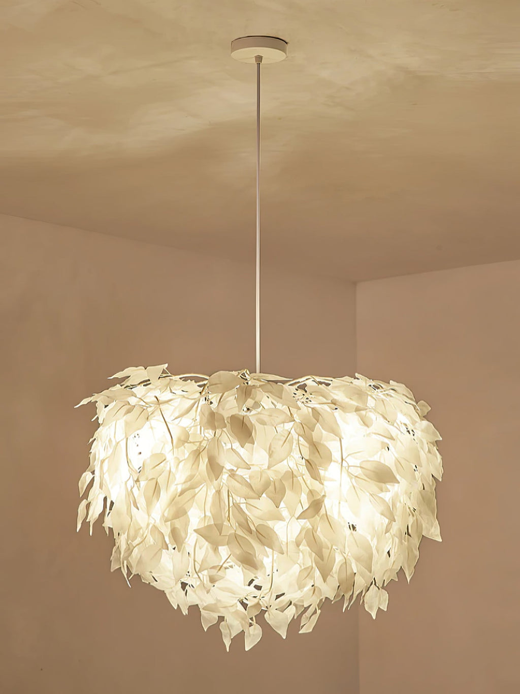 Plastic Leaves Pendant Lamp