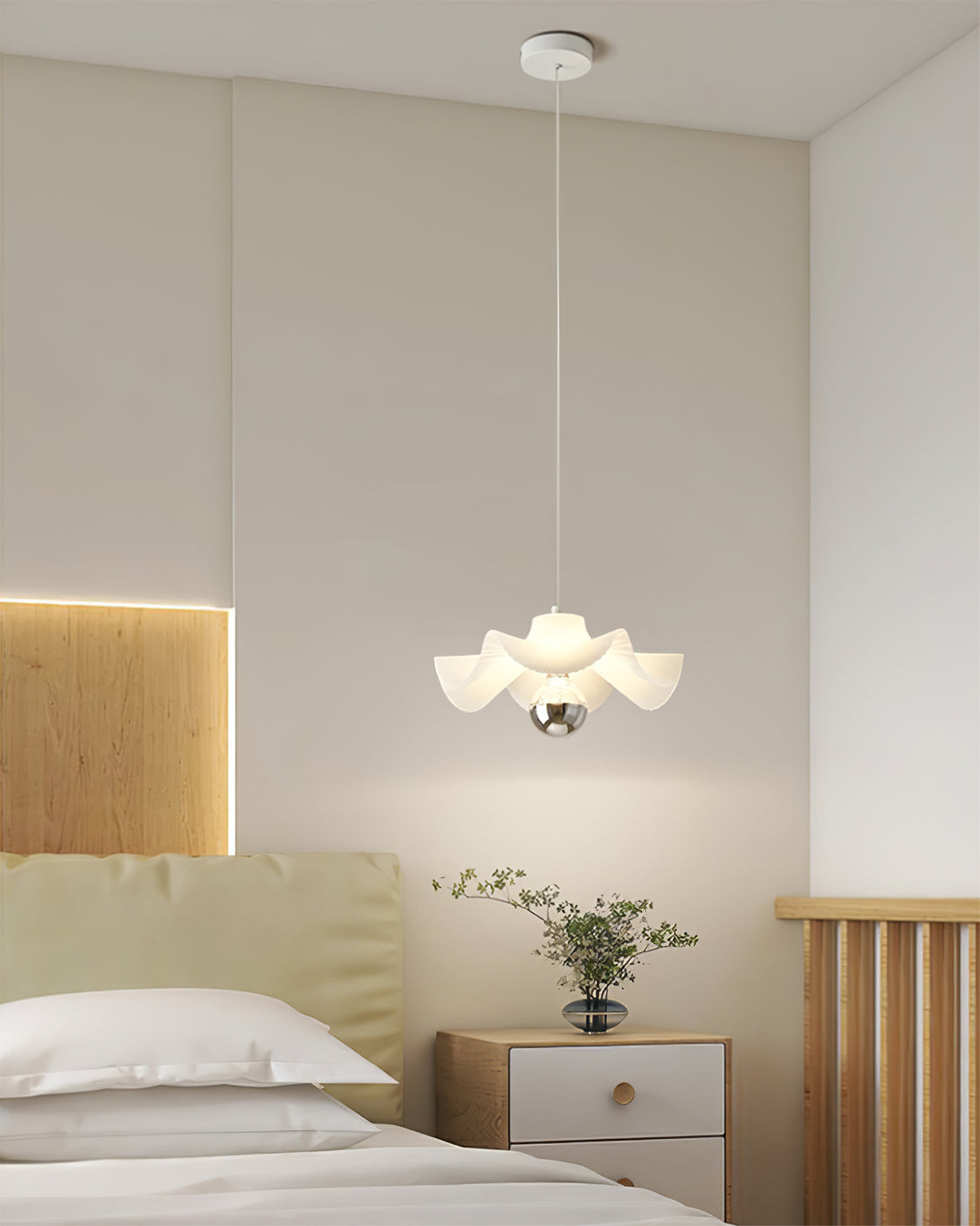 Pleated Pendant Lamp