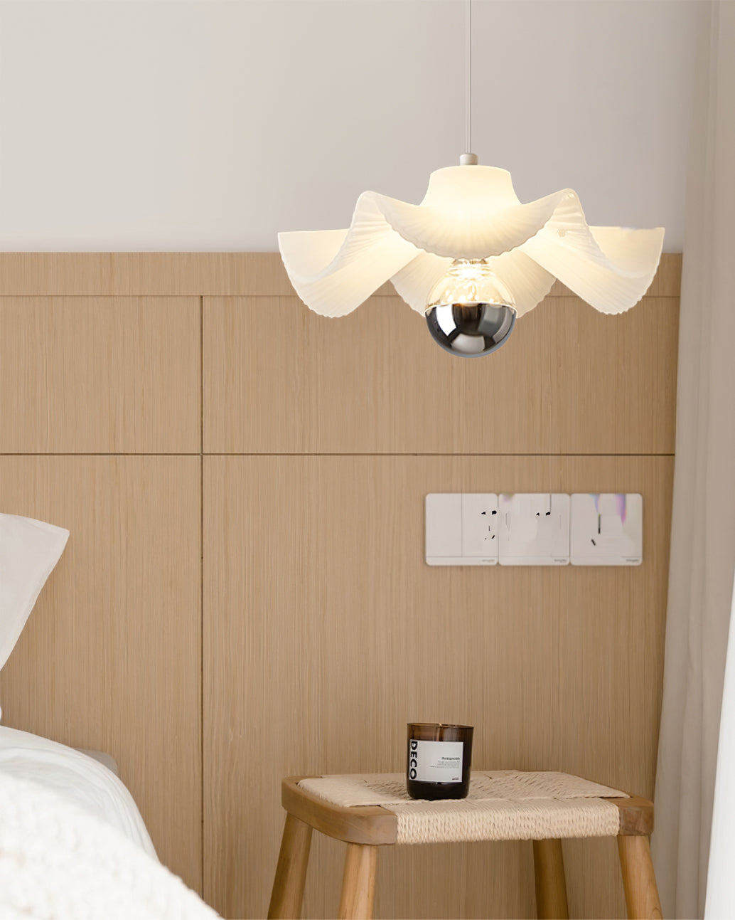 Pleated Pendant Lamp