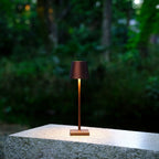 Doku Built-in Battery Table Lamp