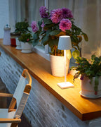 Doku Built-in Battery Table Lamp