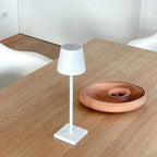 Doku Built-in Battery Table Lamp