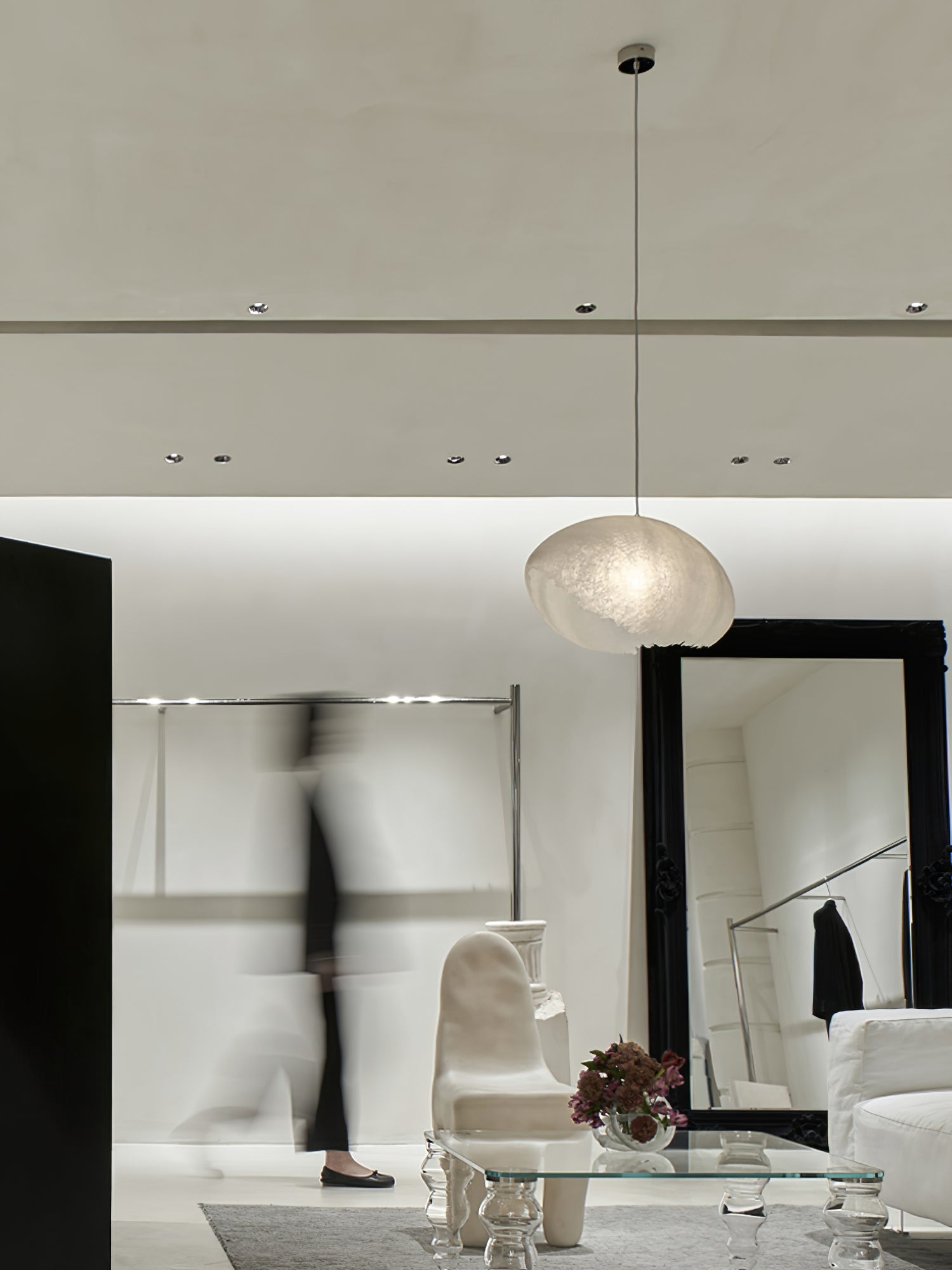 Potshi Pendant Light