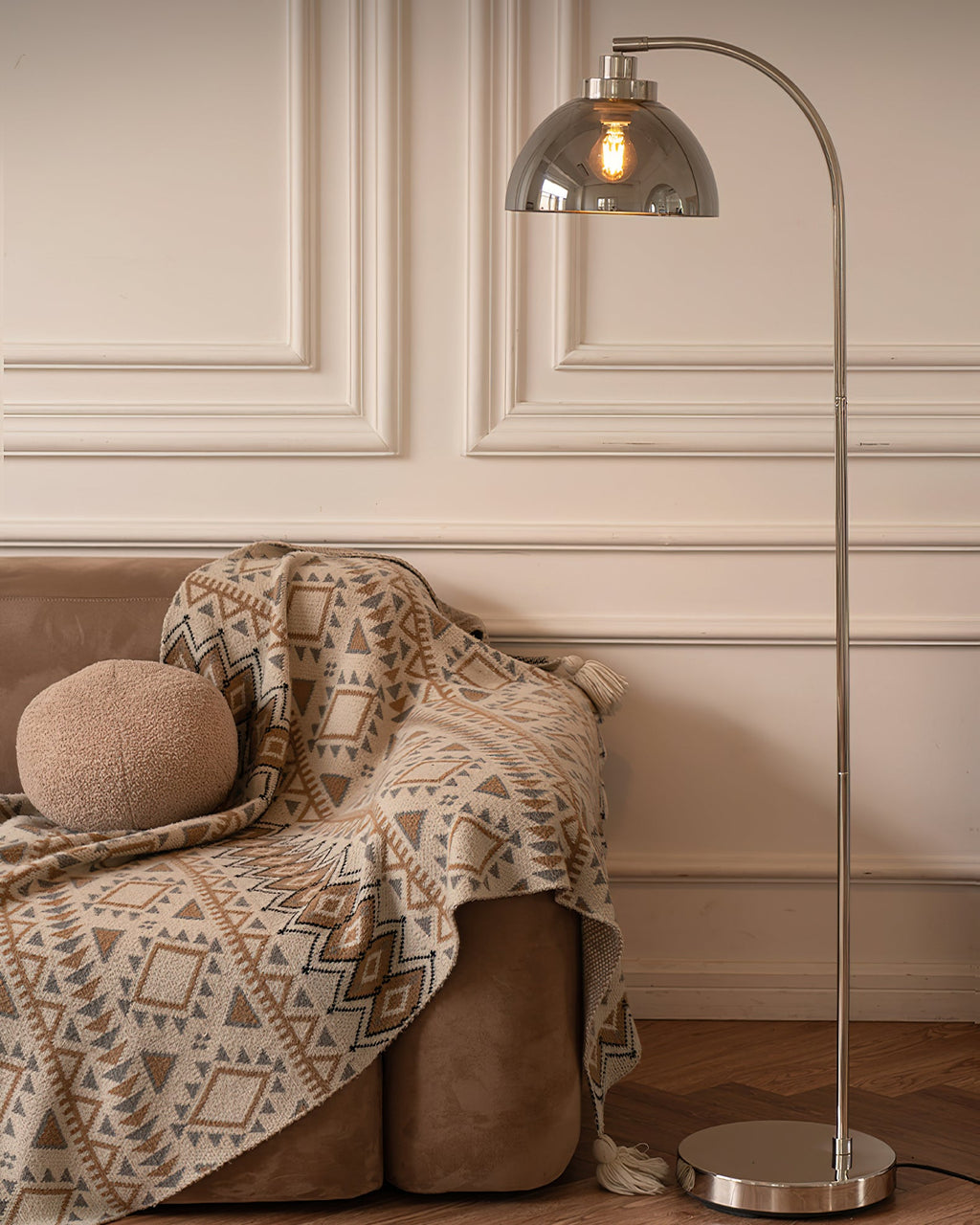 Radcliff Floor Light