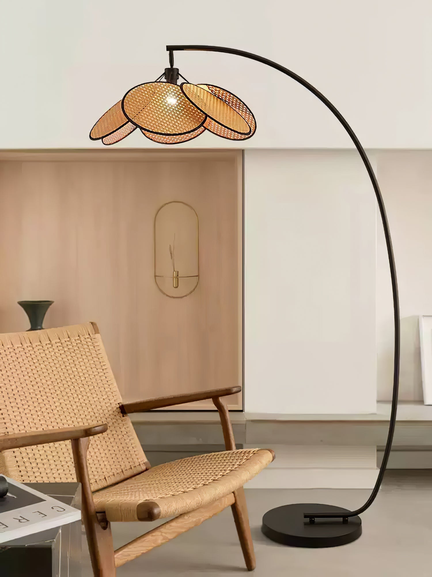 Rattan Bloom Arc Floor Lamp