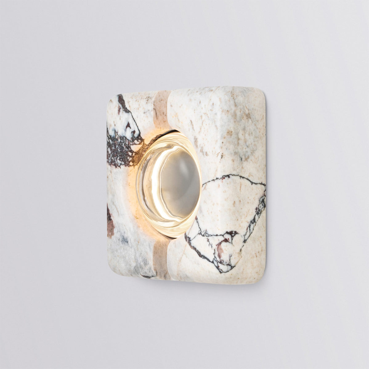 Rectilinear Radiance Wall Lamp