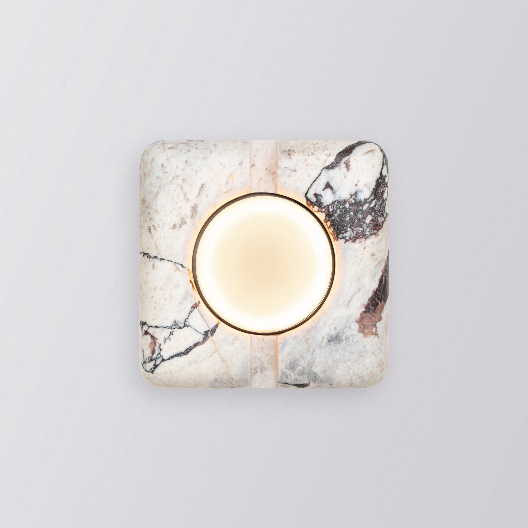 Rectilinear Radiance Wall Lamp