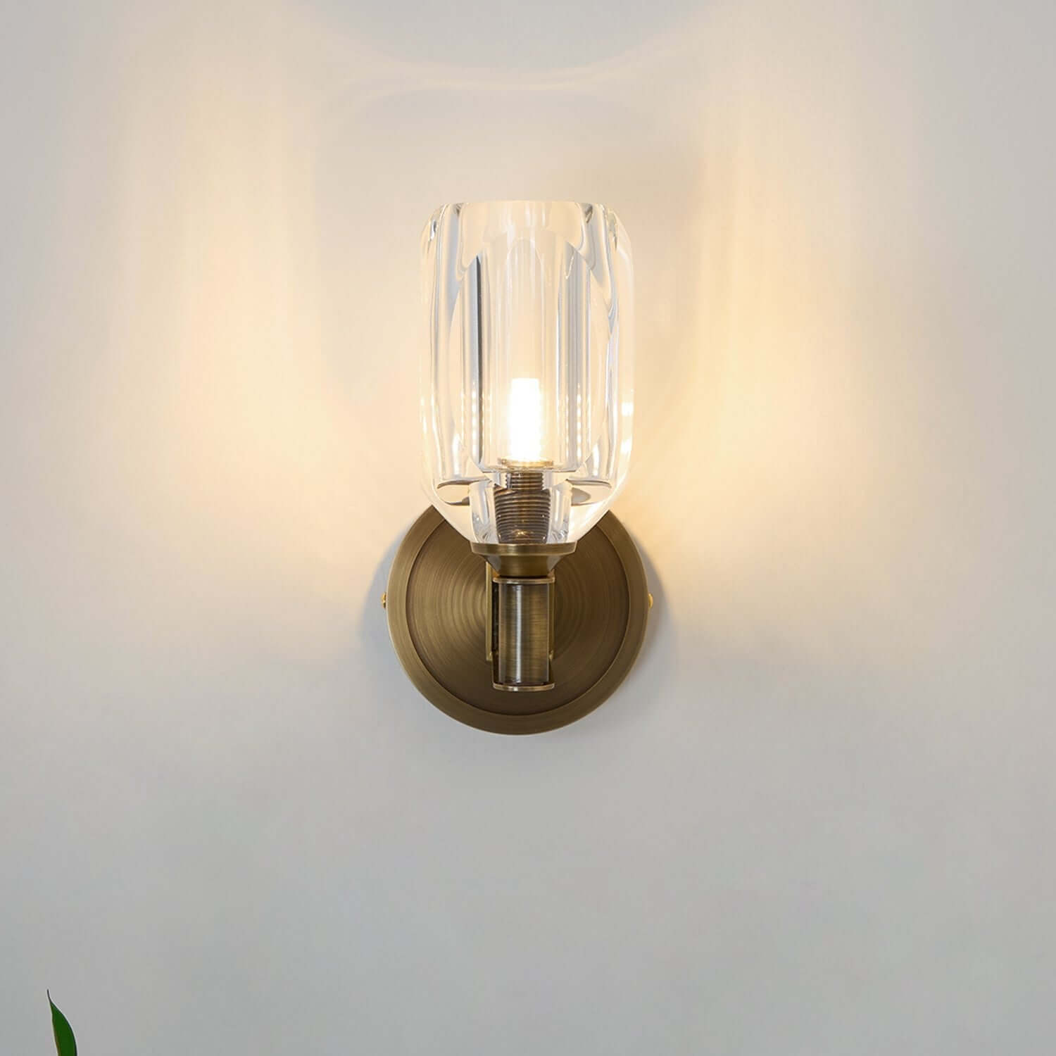 Rimolyn Crystal Wall Lamp