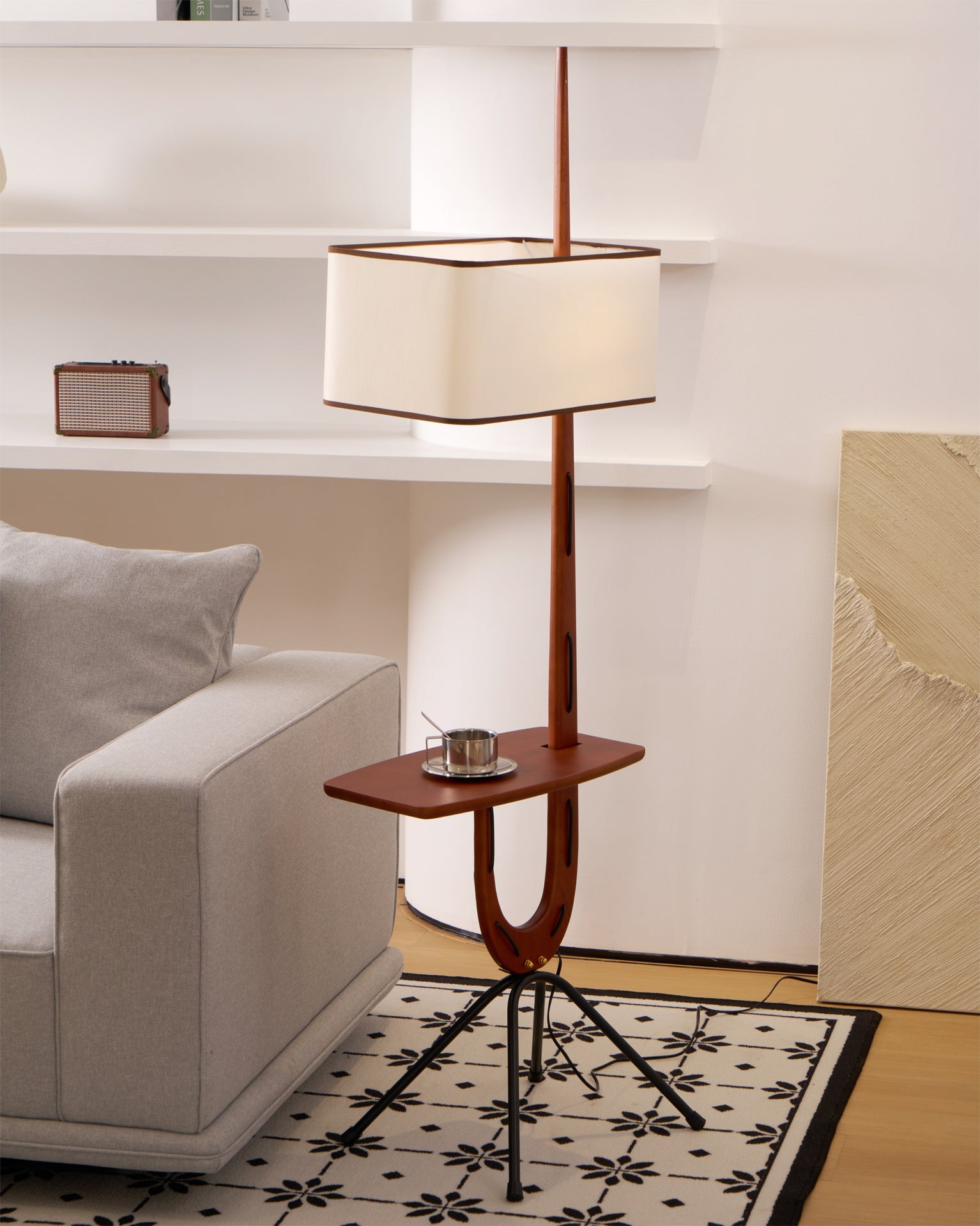 Rispal Giraffe Floor Lamp