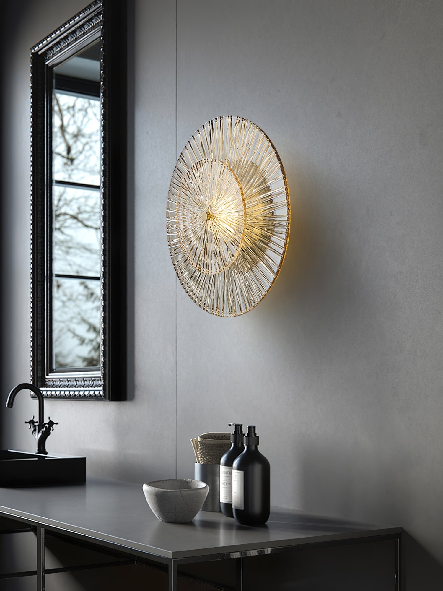 Round Crystal Wall Lamp