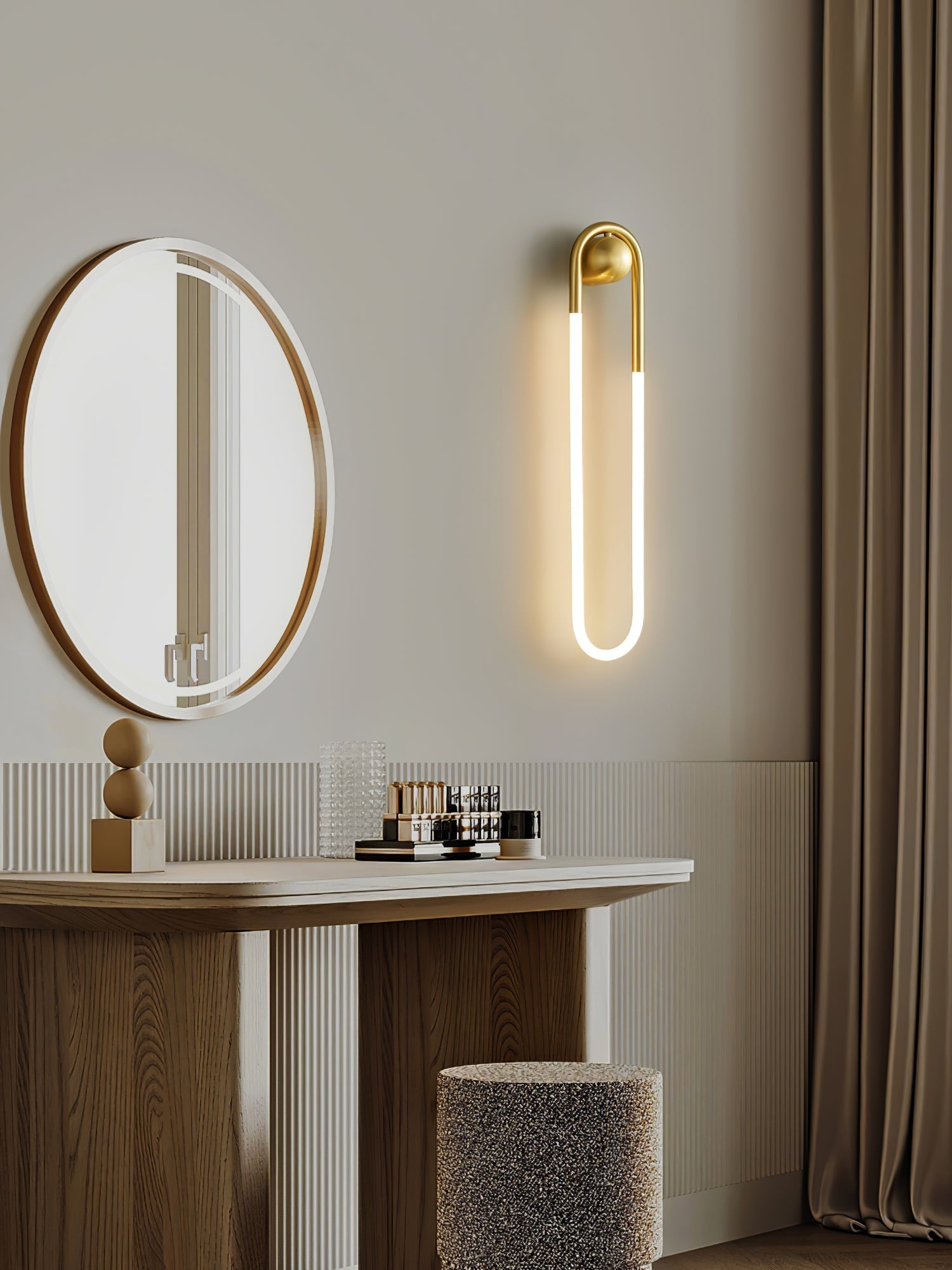 Rudi Loop Wall Sonce