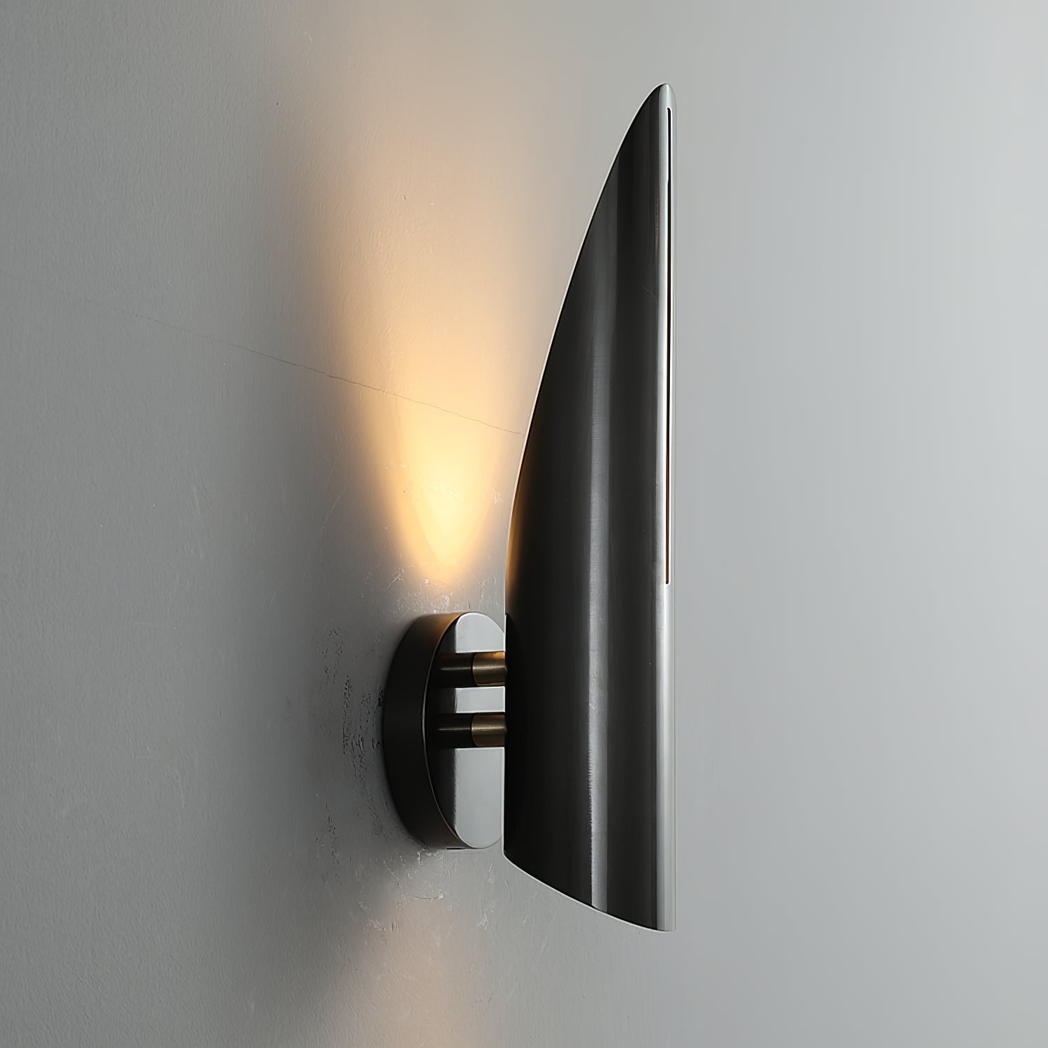 Salvatore Wall Lamp