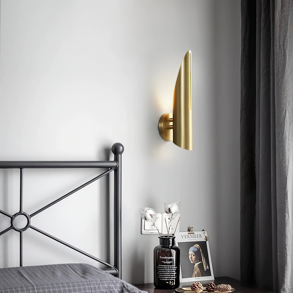 Salvatore Wall Lamp