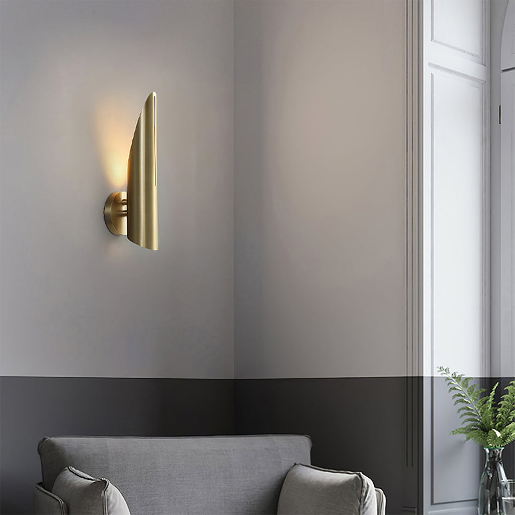 Salvatore Wall Lamp