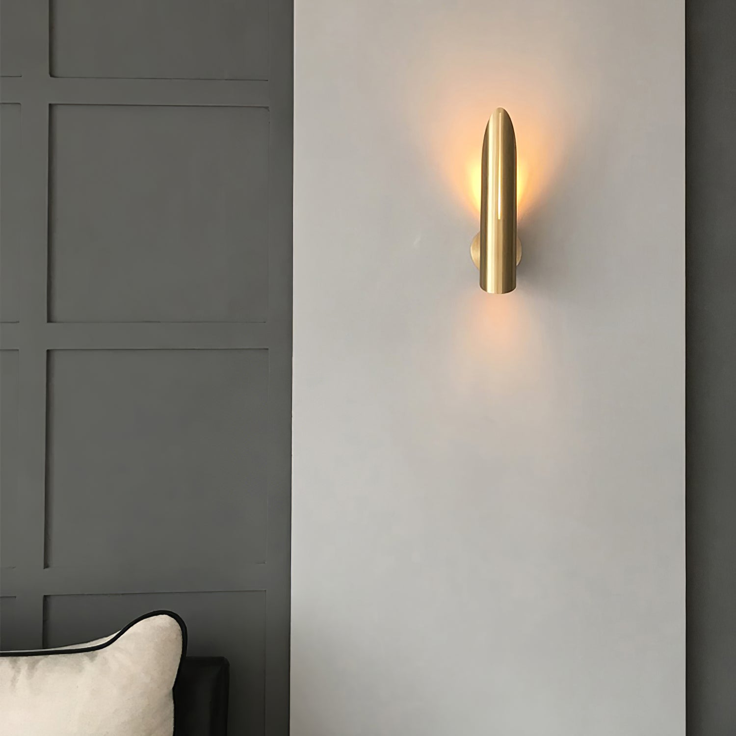 Salvatore Wall Lamp