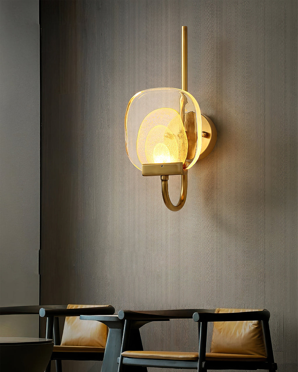 Satin Wall Lamp
