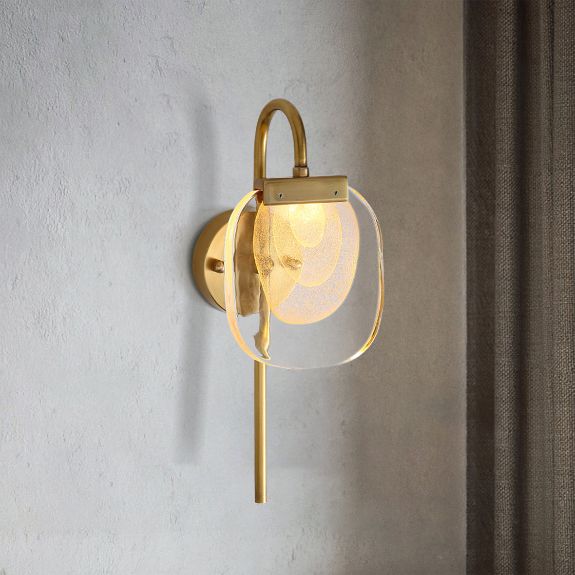 Satin Wall Lamp
