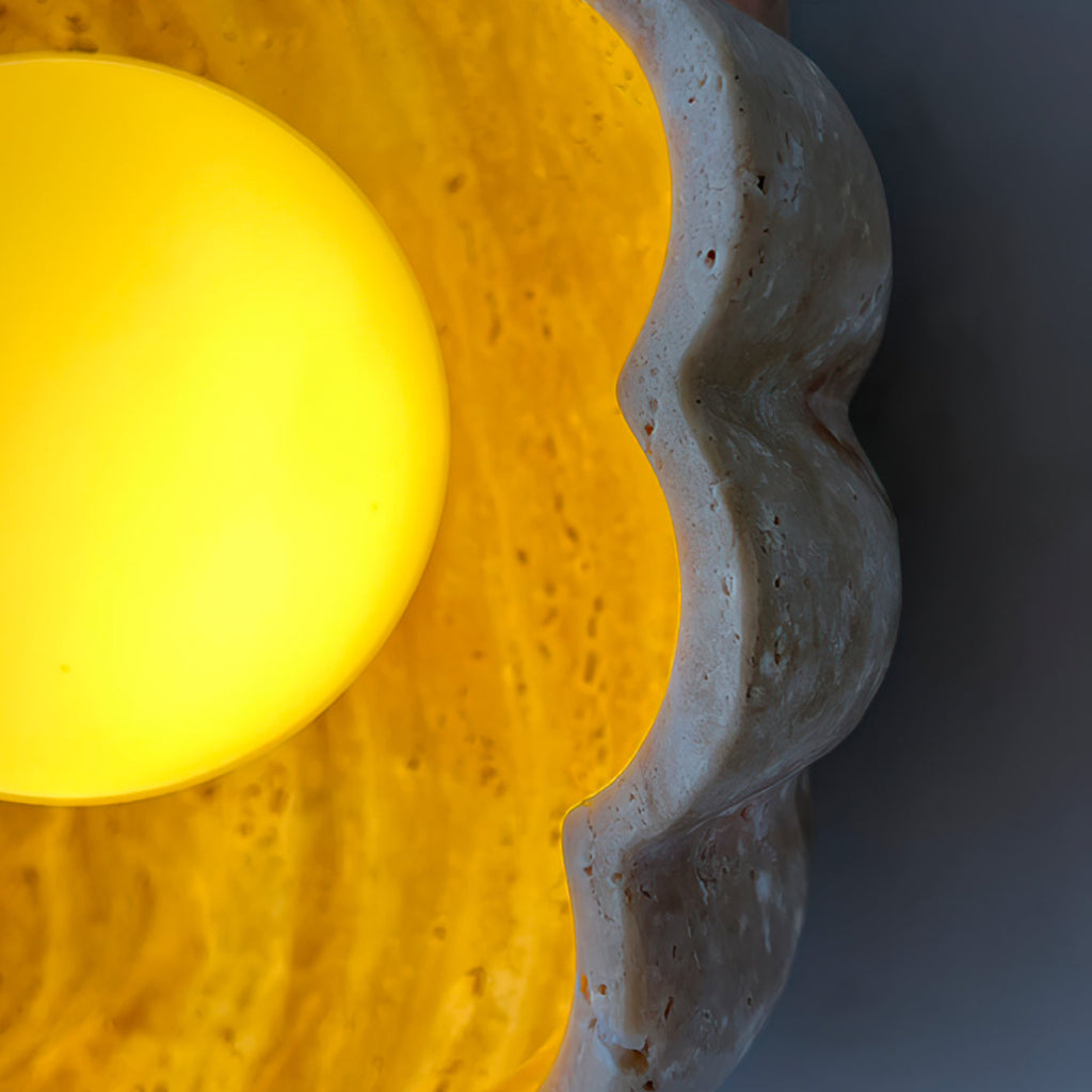Scallop Wall Lamp