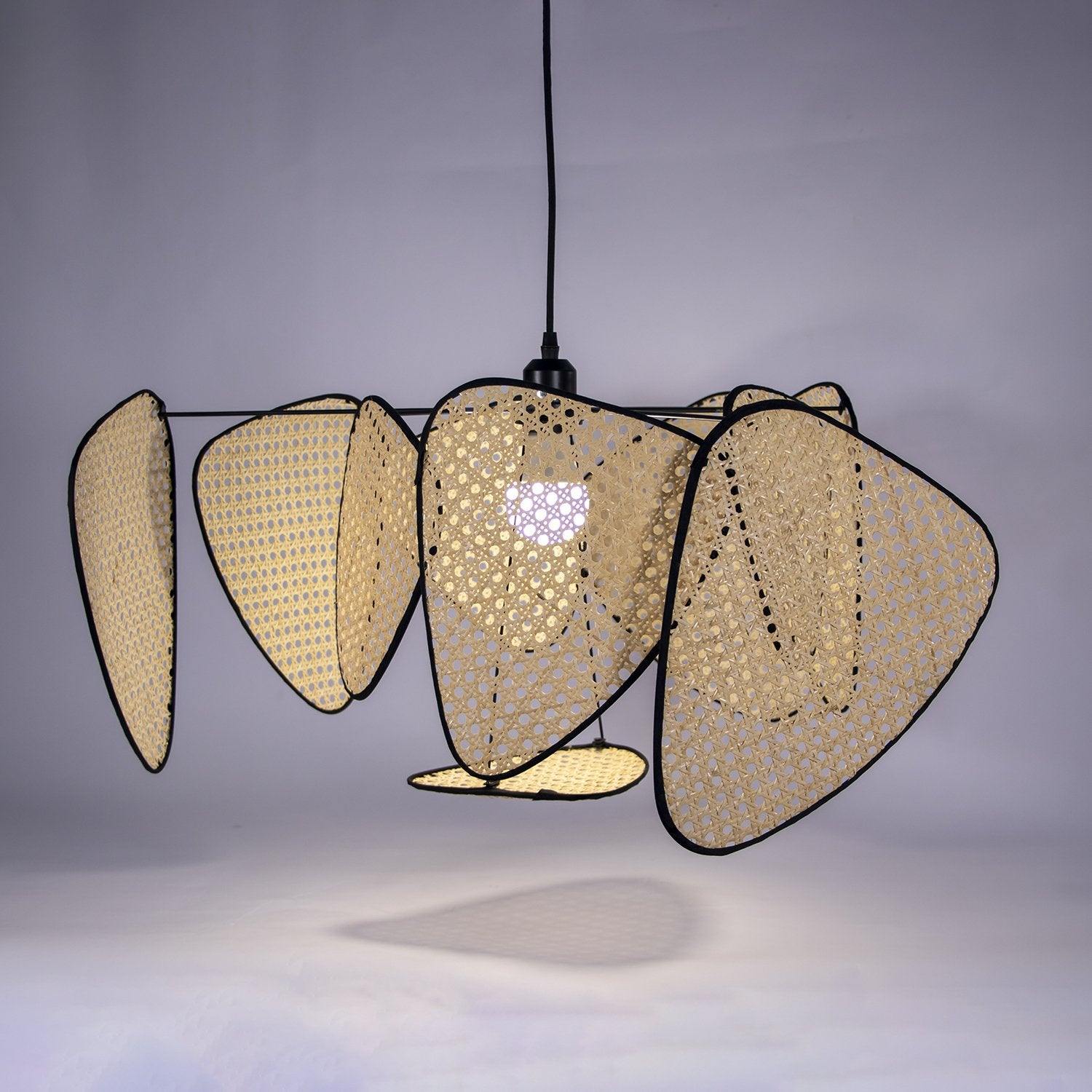 Screen Cannage Pendant Light