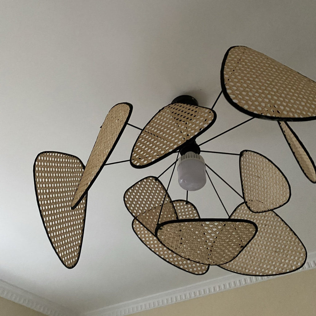 Screen Cannage Pendant Light