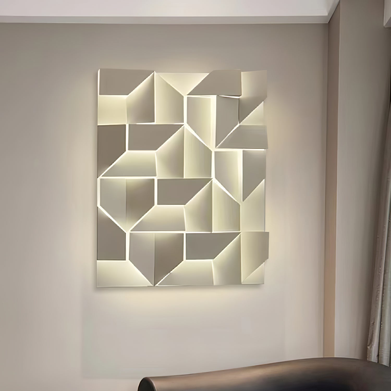 Shadows Wall Lamp