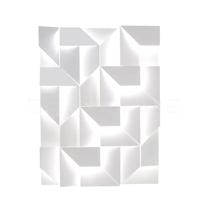 Shadows Wall Lamp