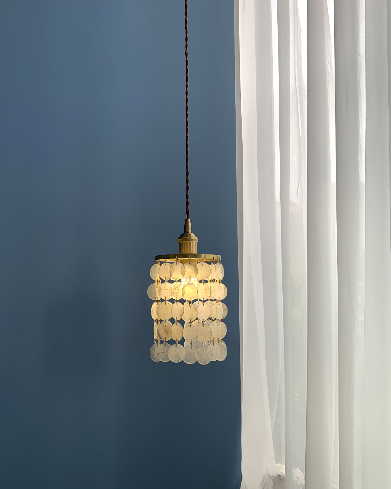 Shell Pendant Lamp