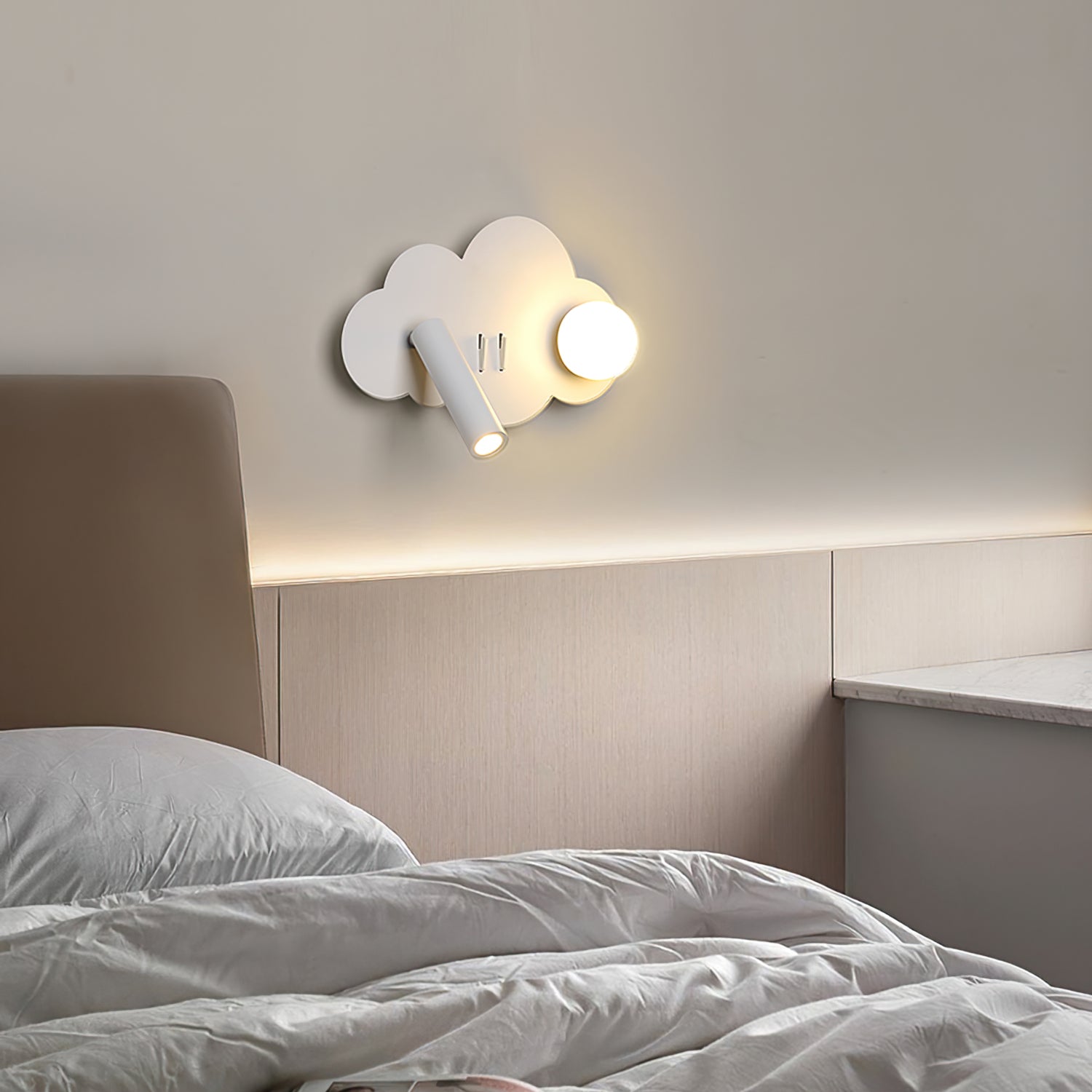 Snotra Wall Sconce