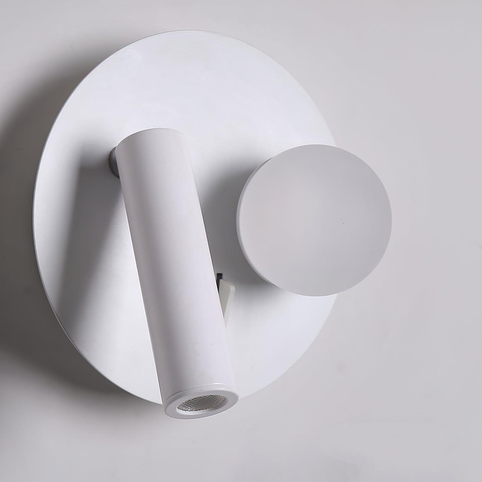 Snotra Wall Sconce