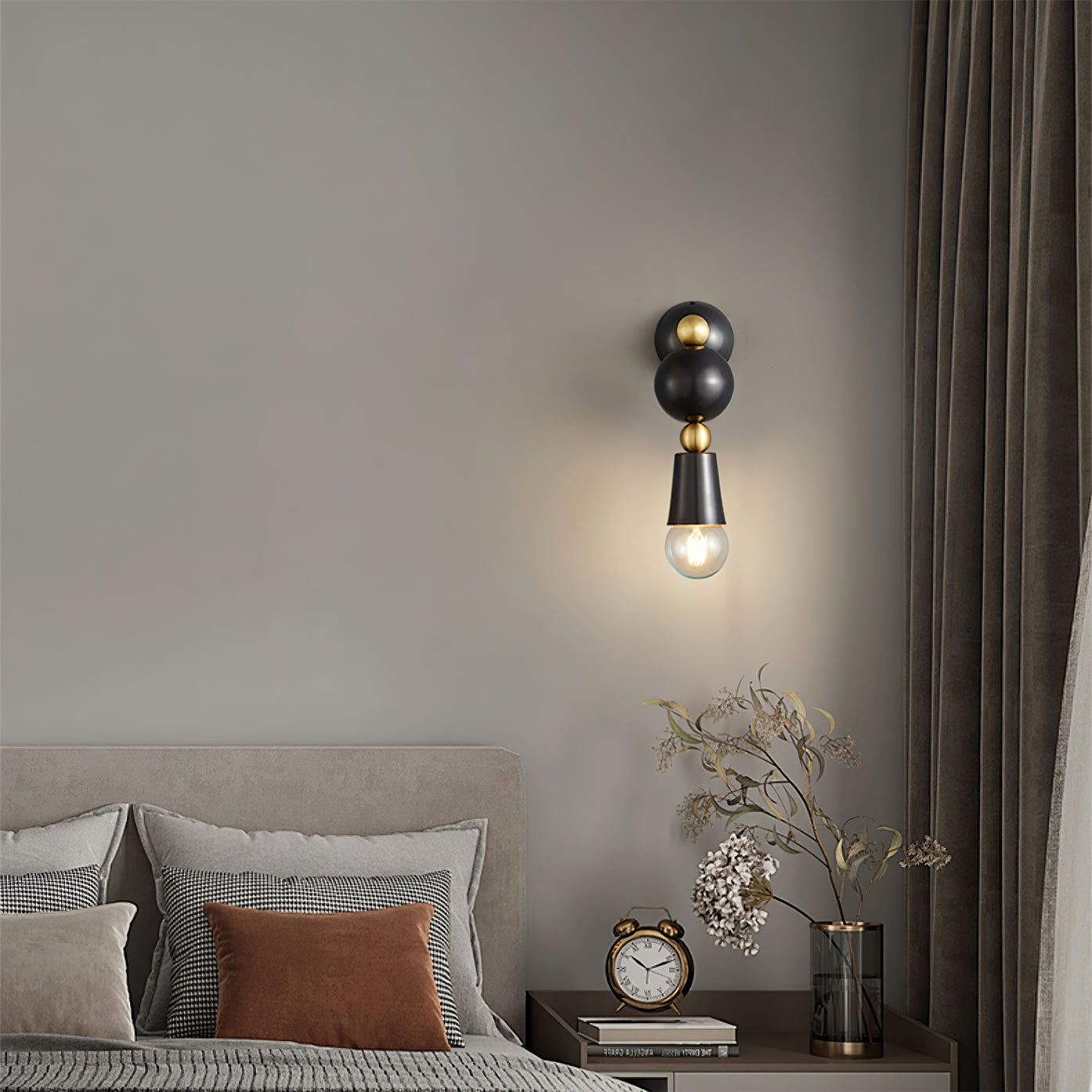 Spindle Wall Light