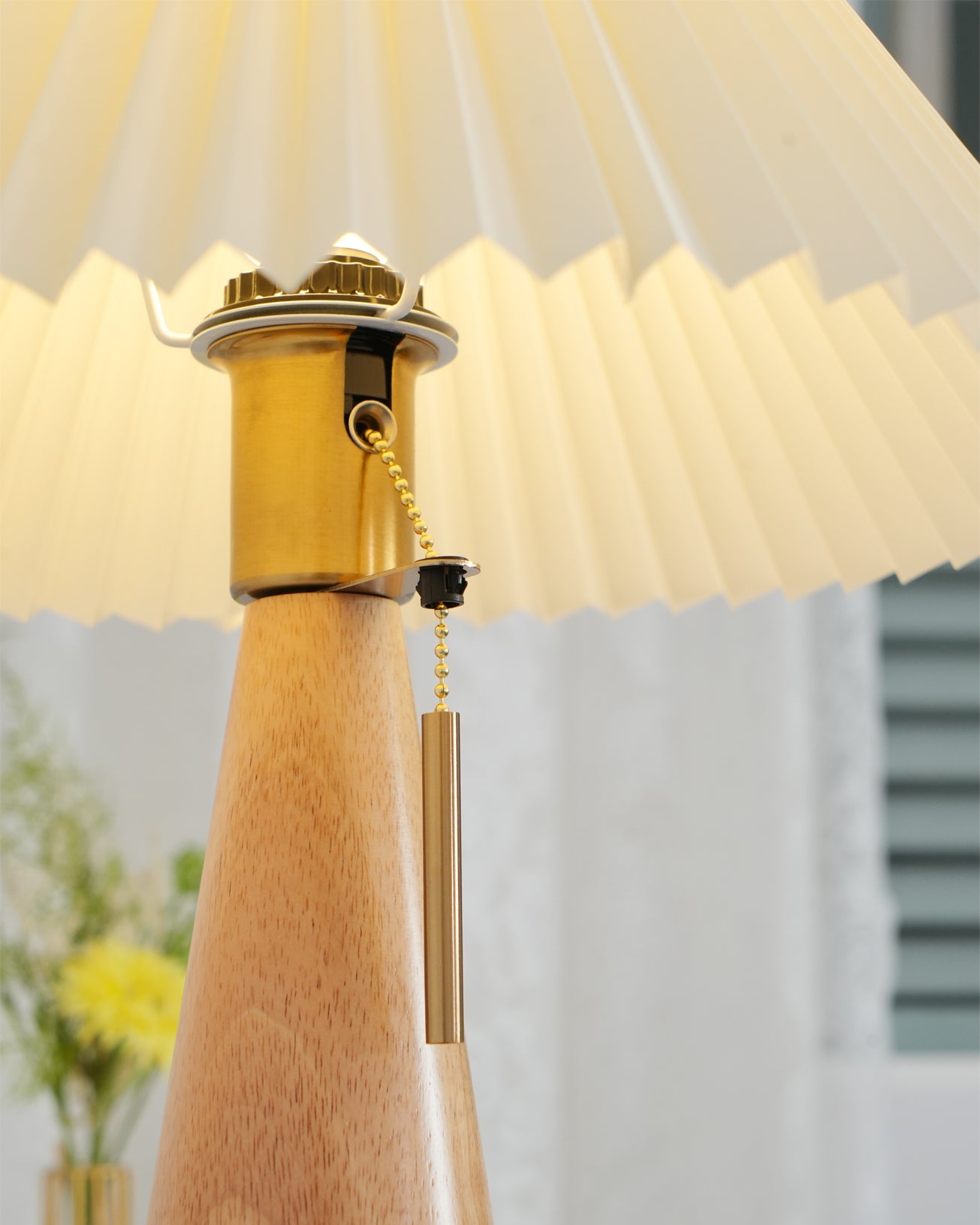 Stringer Table Lamp