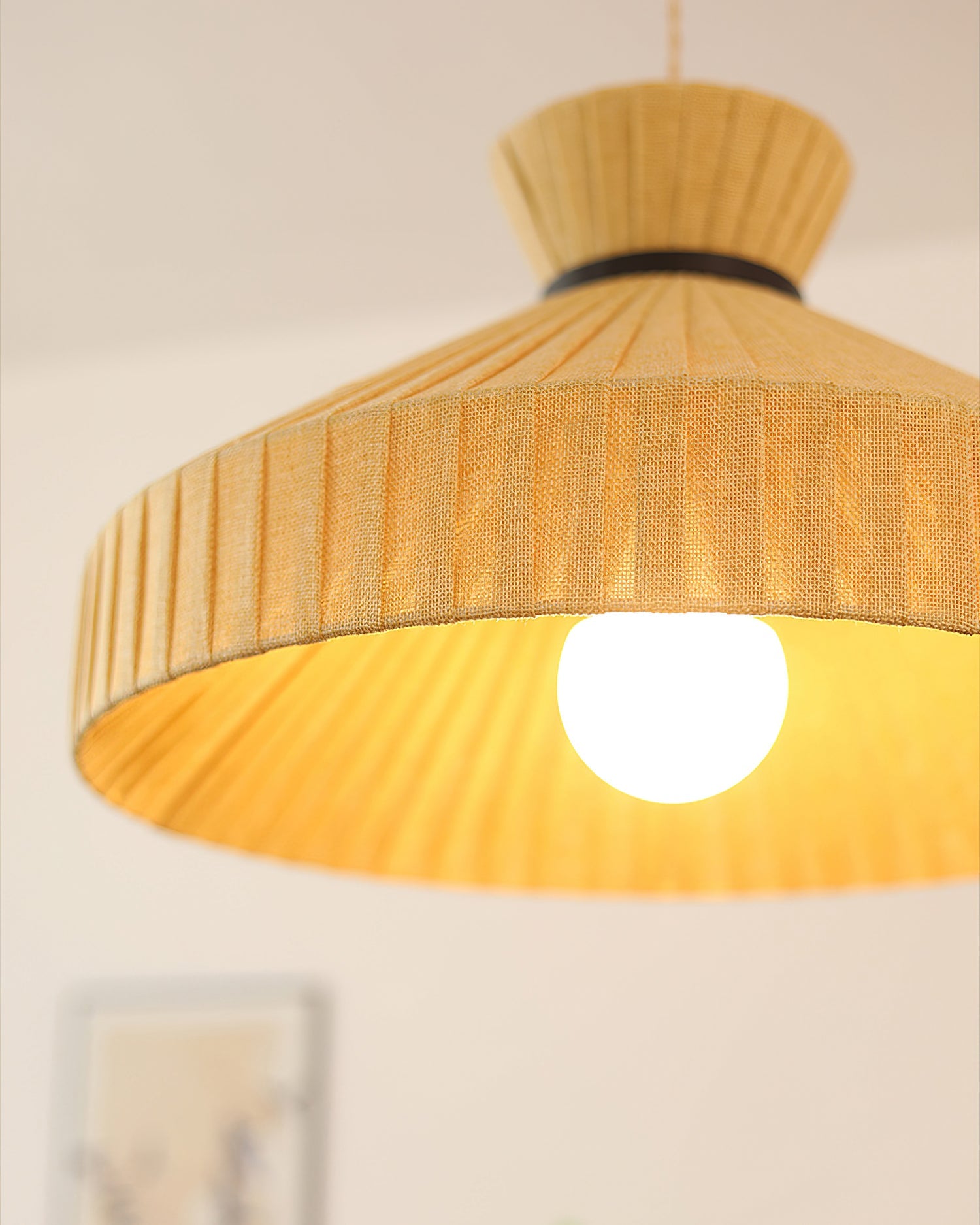 Surora Pendant Light