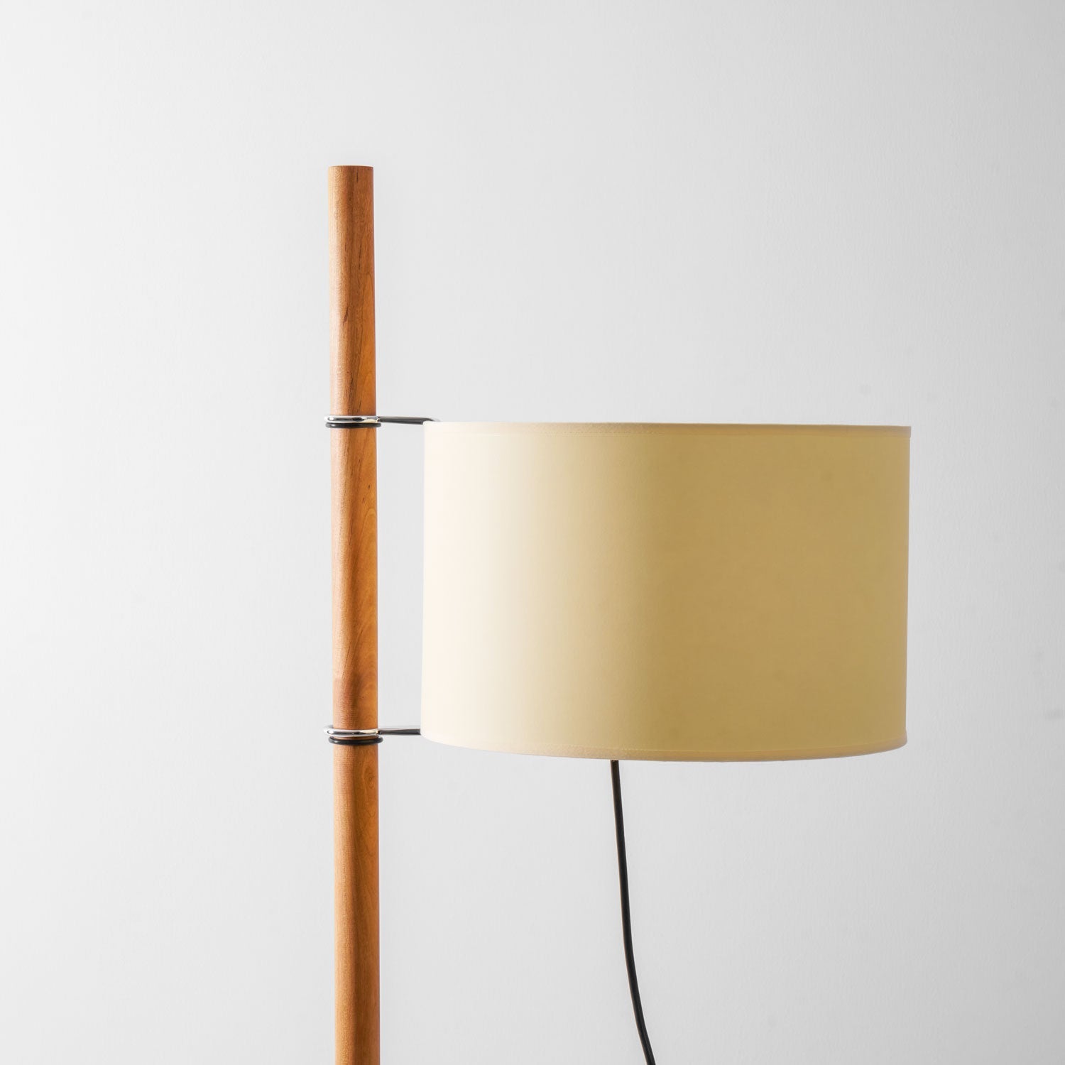 Wood Tmm Floor Lamp