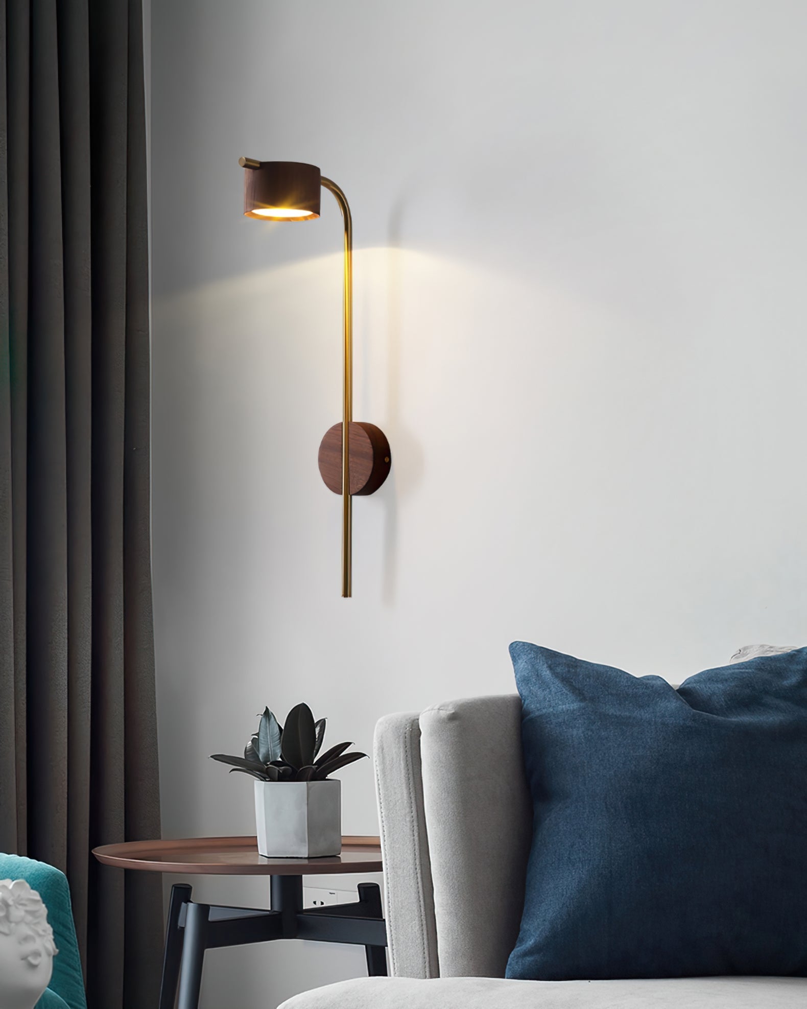 Terence Wall Light