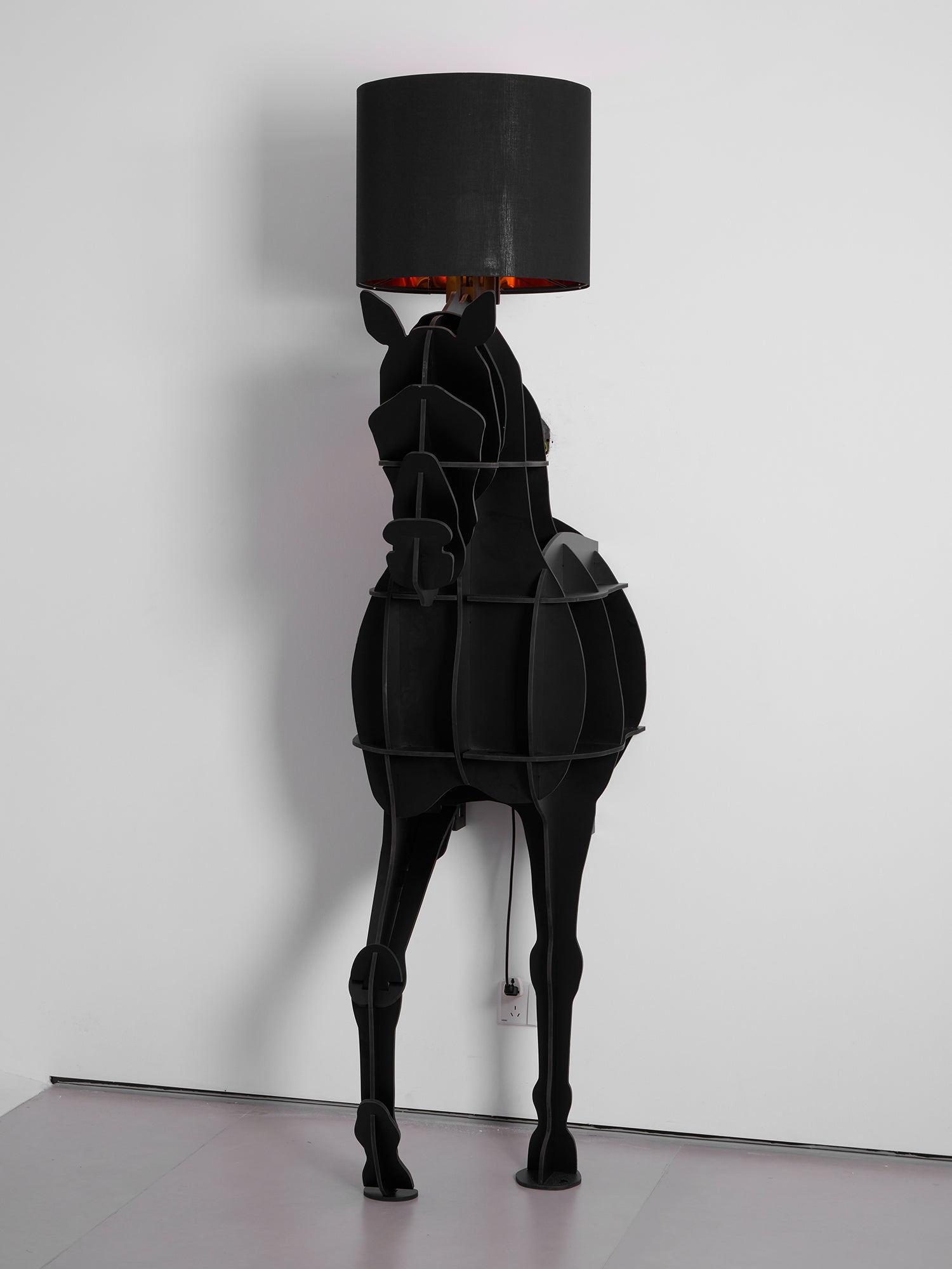 Tete Horse Floor Lamp