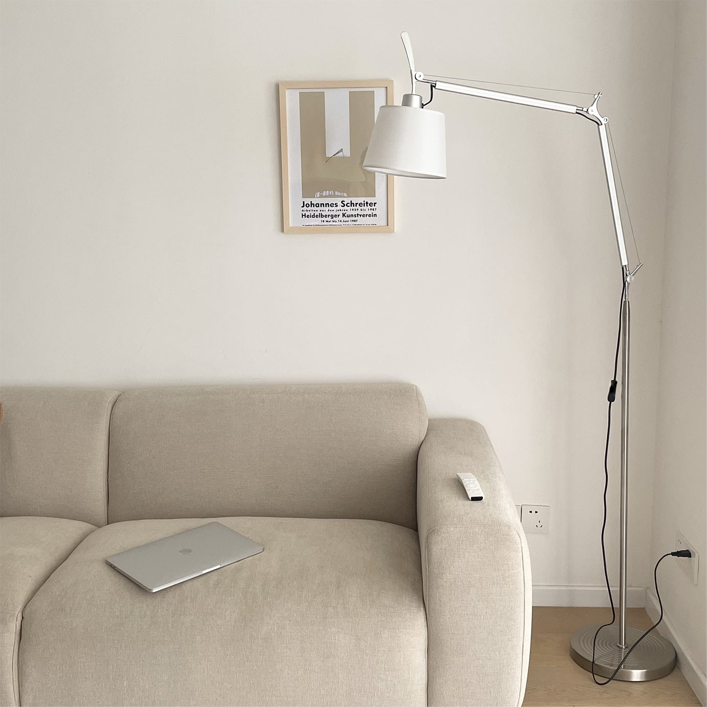 Modern Classic Floor Lamp