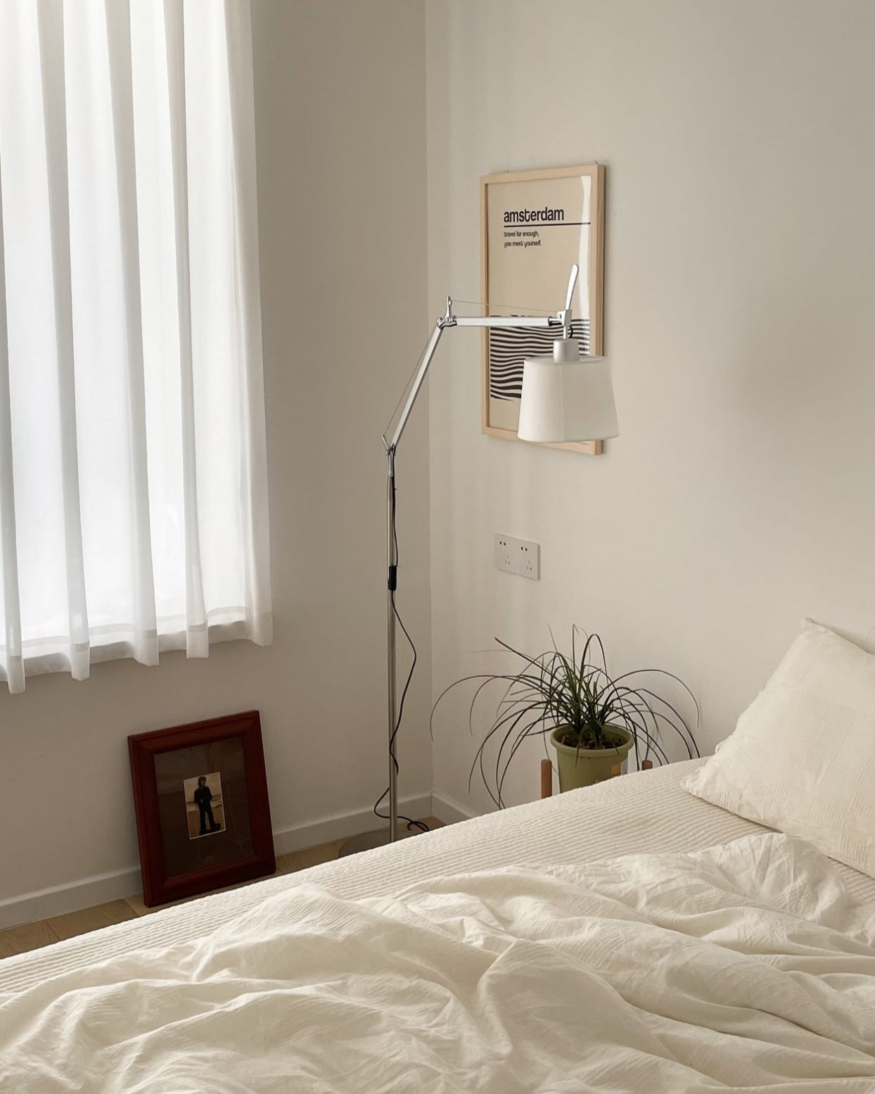 Modern Classic Floor Lamp
