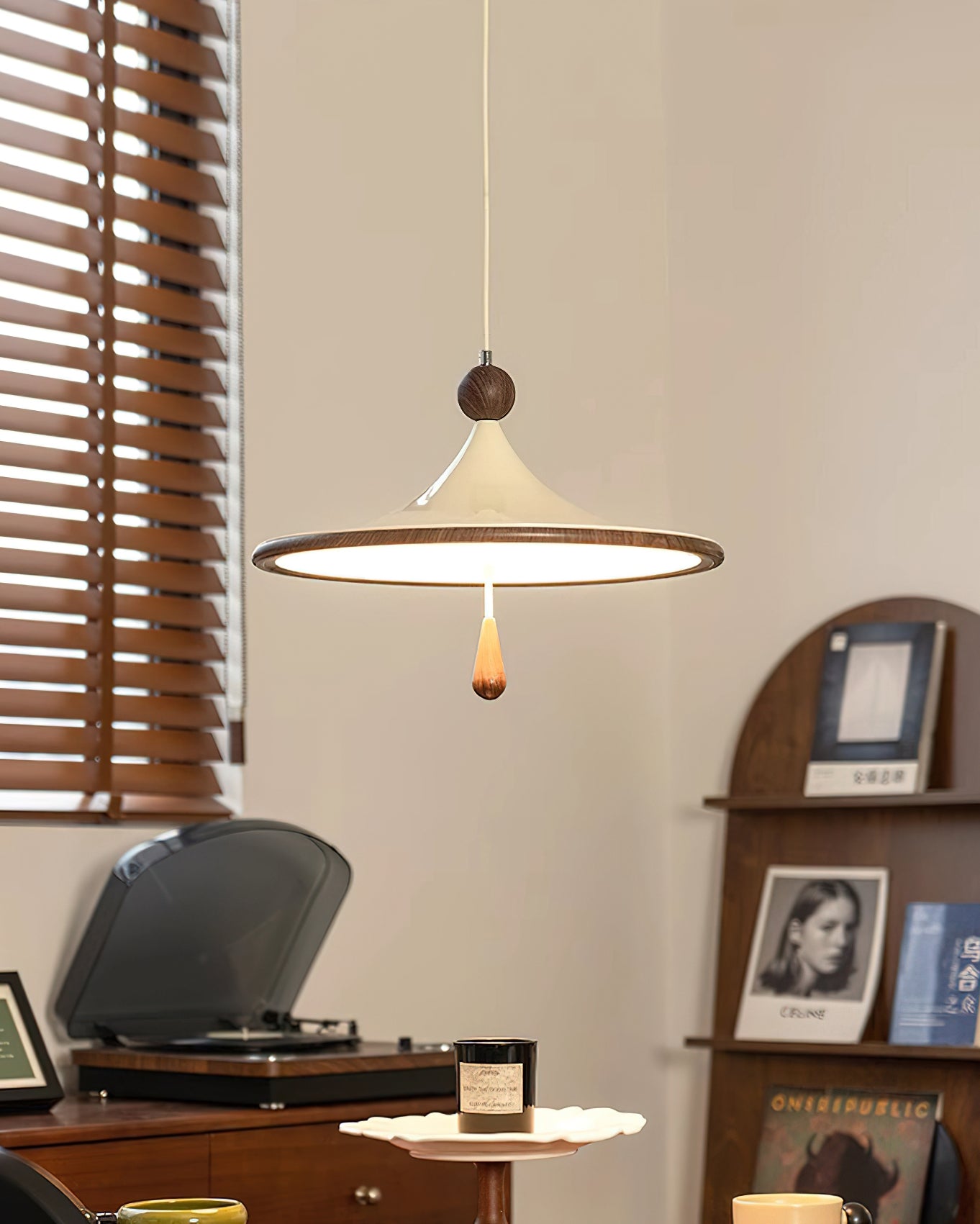 Tomaso Pendant Light