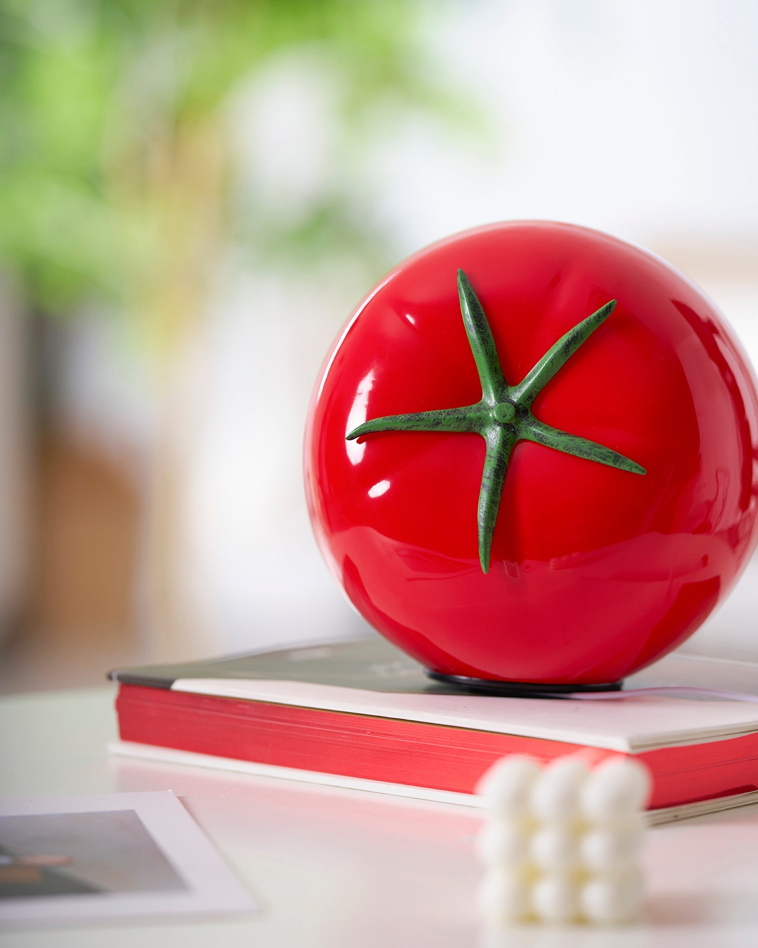 Tomato Glass Table Lamp