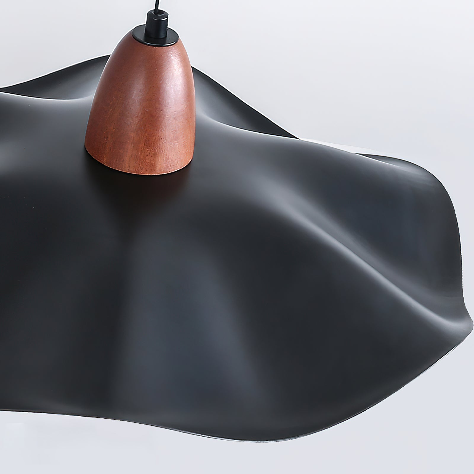 Tonone Swing Arm Pendant Light