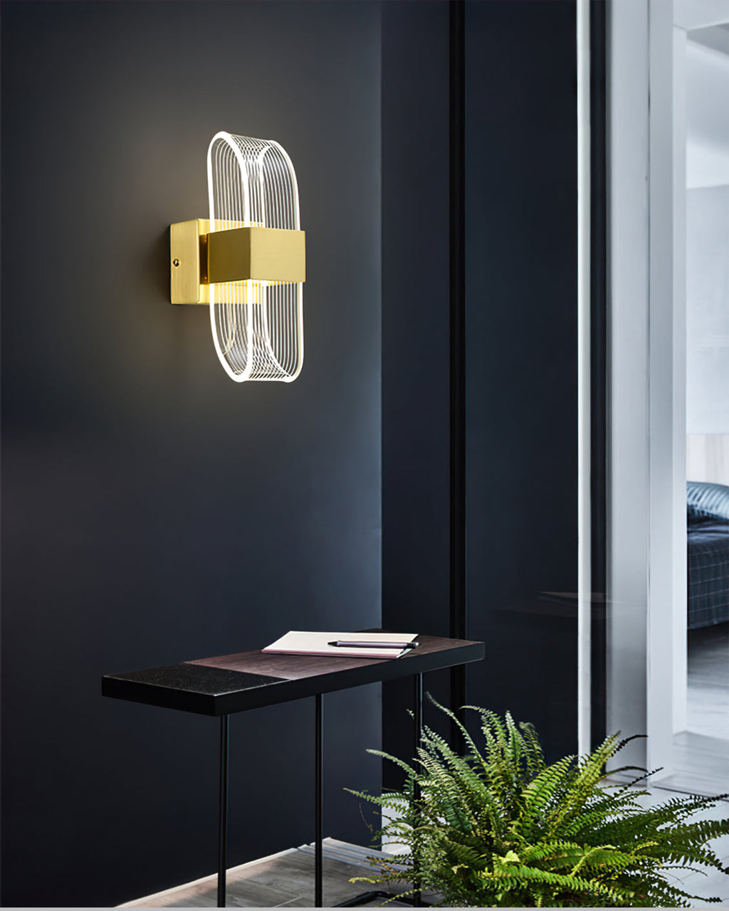 Transparent Wall Lamp