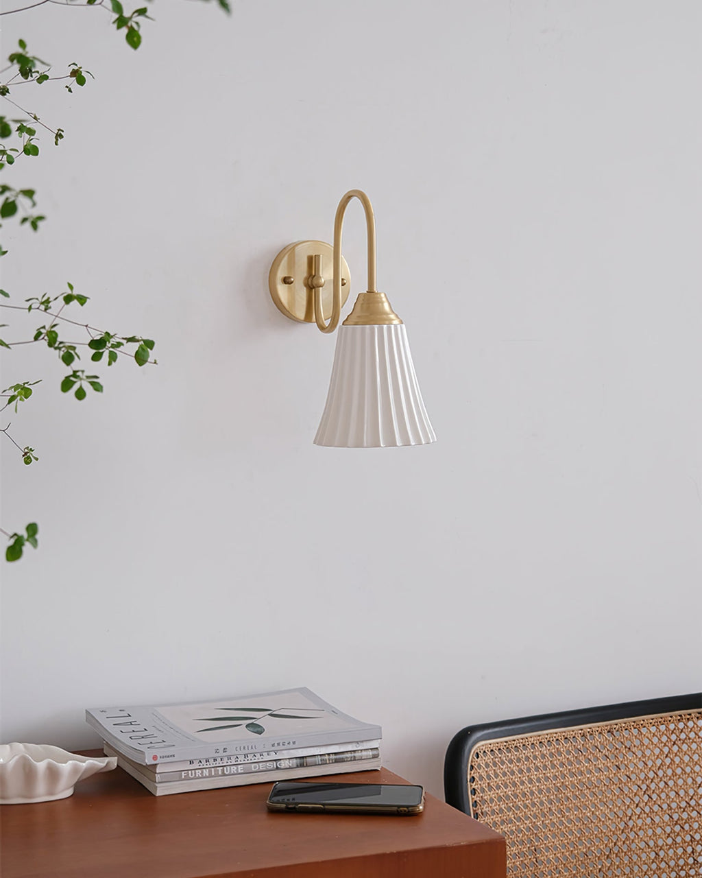 Trumpet Ceramic Wall Light