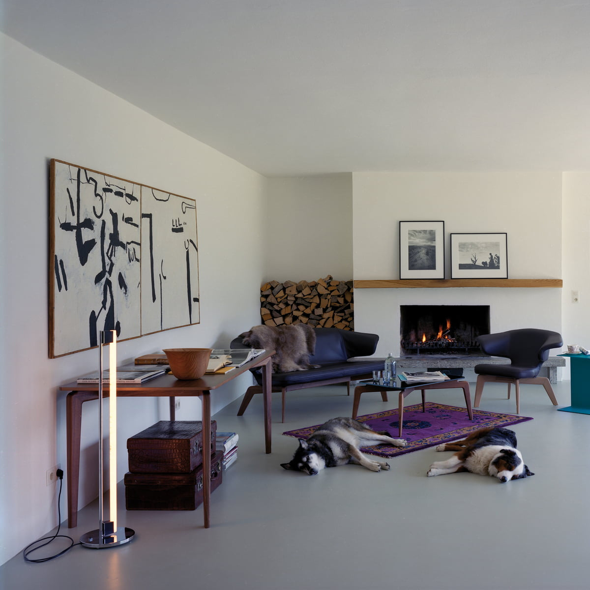 Tube Light Floor Lamp