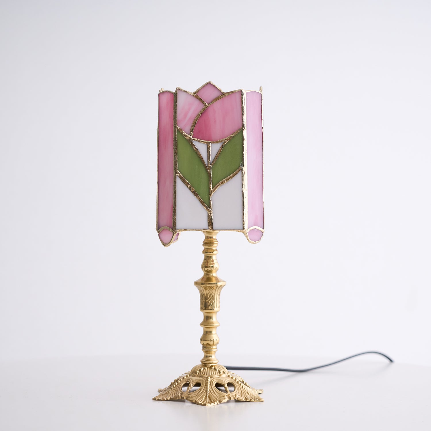 Tulip Tiffany Table Lamp