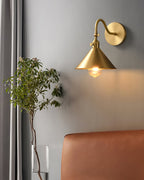 Valmont Wall Lamp