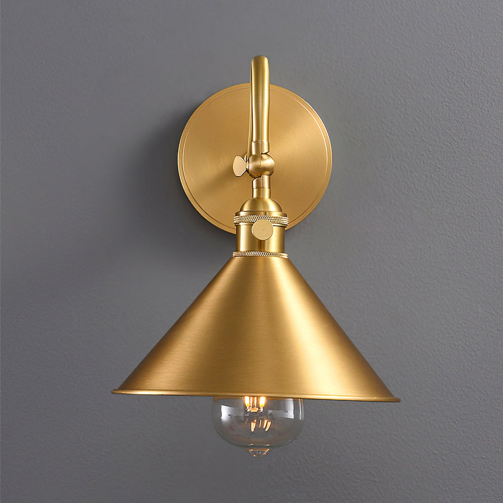 Valmont Wall Lamp