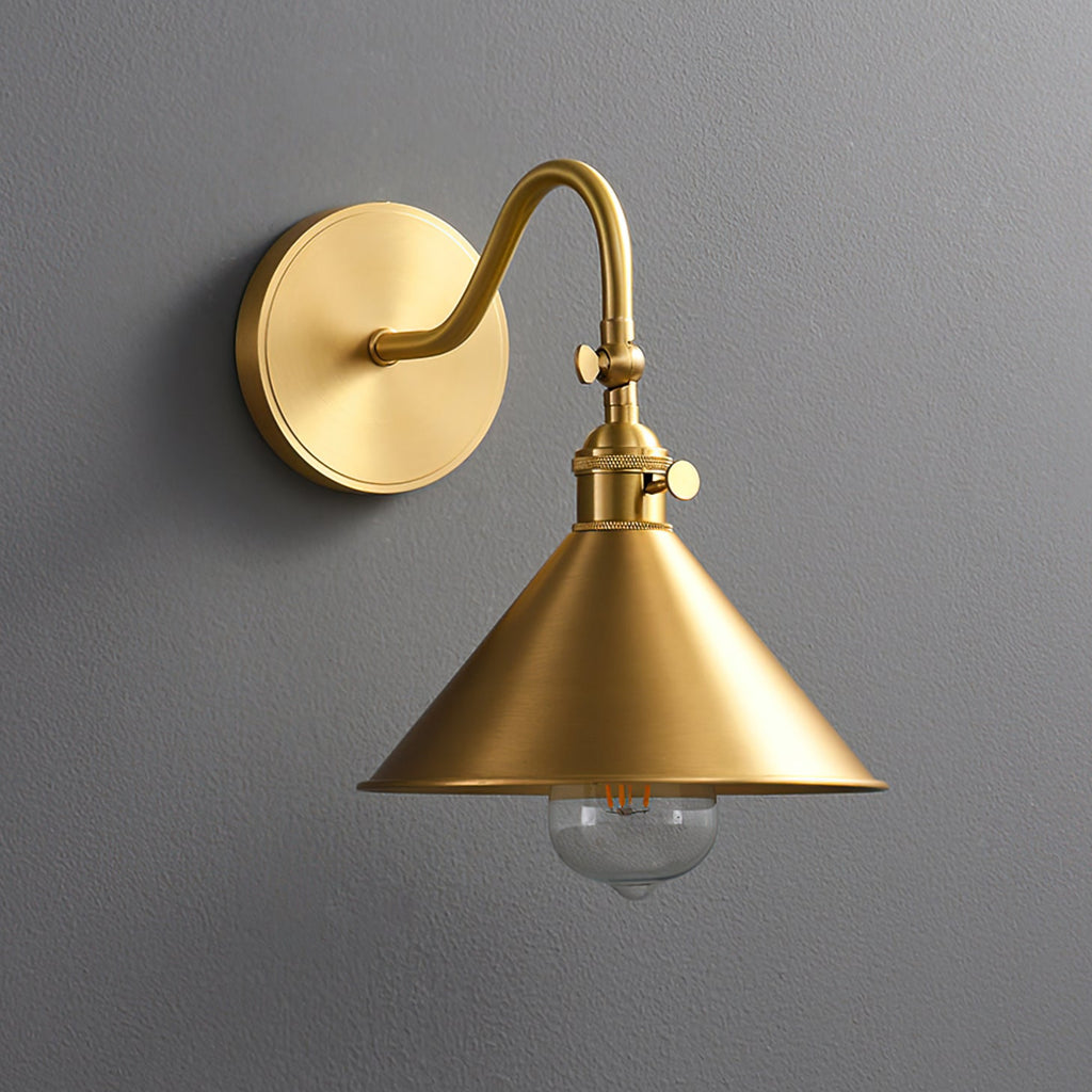 Valmont Wall Lamp