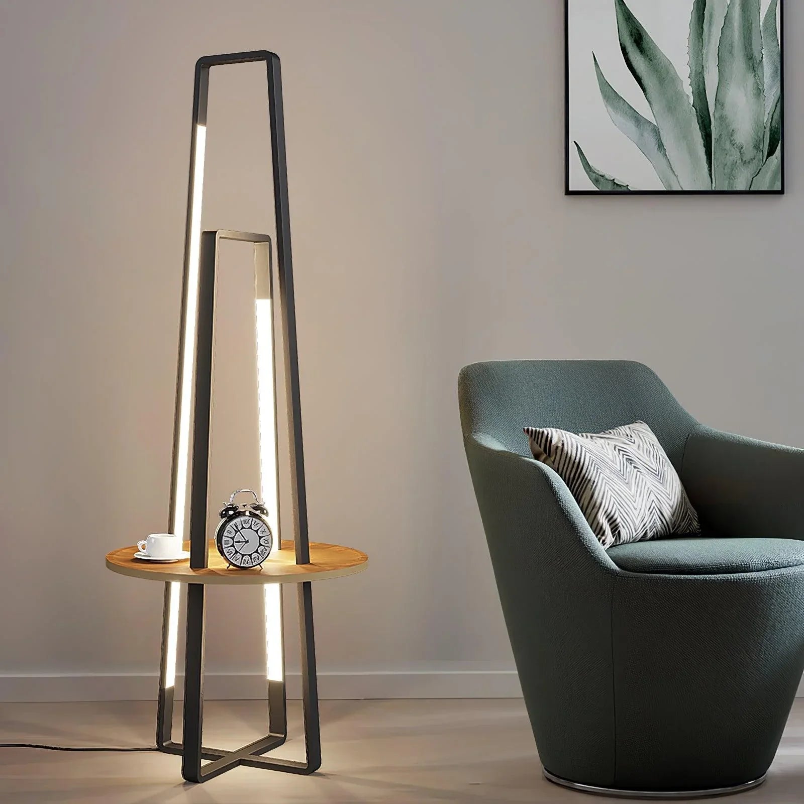 Trapezoidal Shelves Floor Lamp